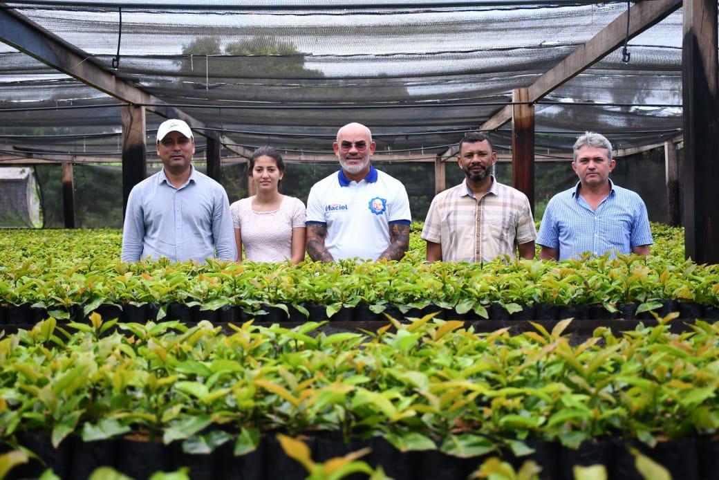 PREFEITURA DE LÁBREA COMEÇA A ALAVANCAR CAFEICULTURA SUSTENTÁVEL NOS RAMAIS DE ASSENTAMENTOS E NA VILA CURUQUETÊ